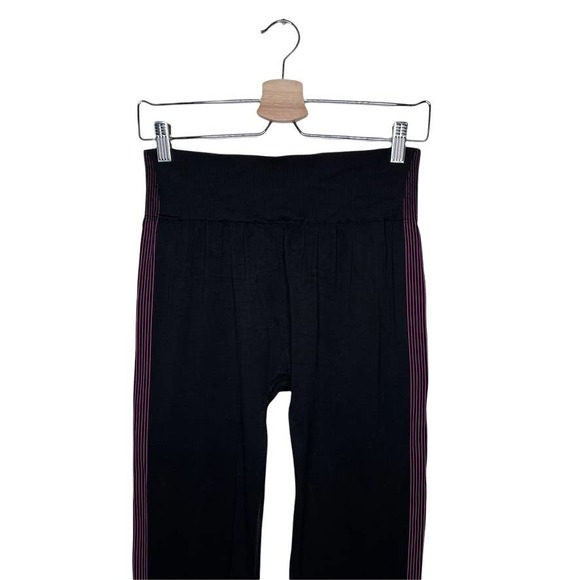 Criminal Damage Seamless Pants of 2 piece set - Picture 8 of 11